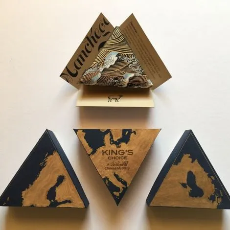 custom Triangle packaging